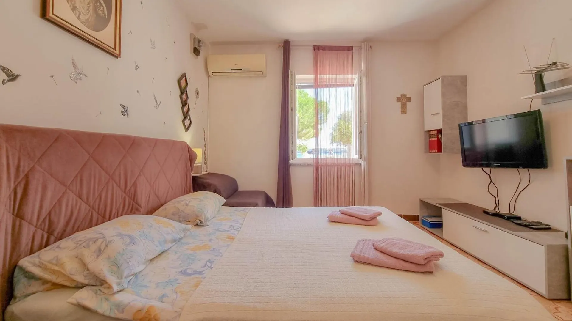 Pintar 1 Apartment Novigrad