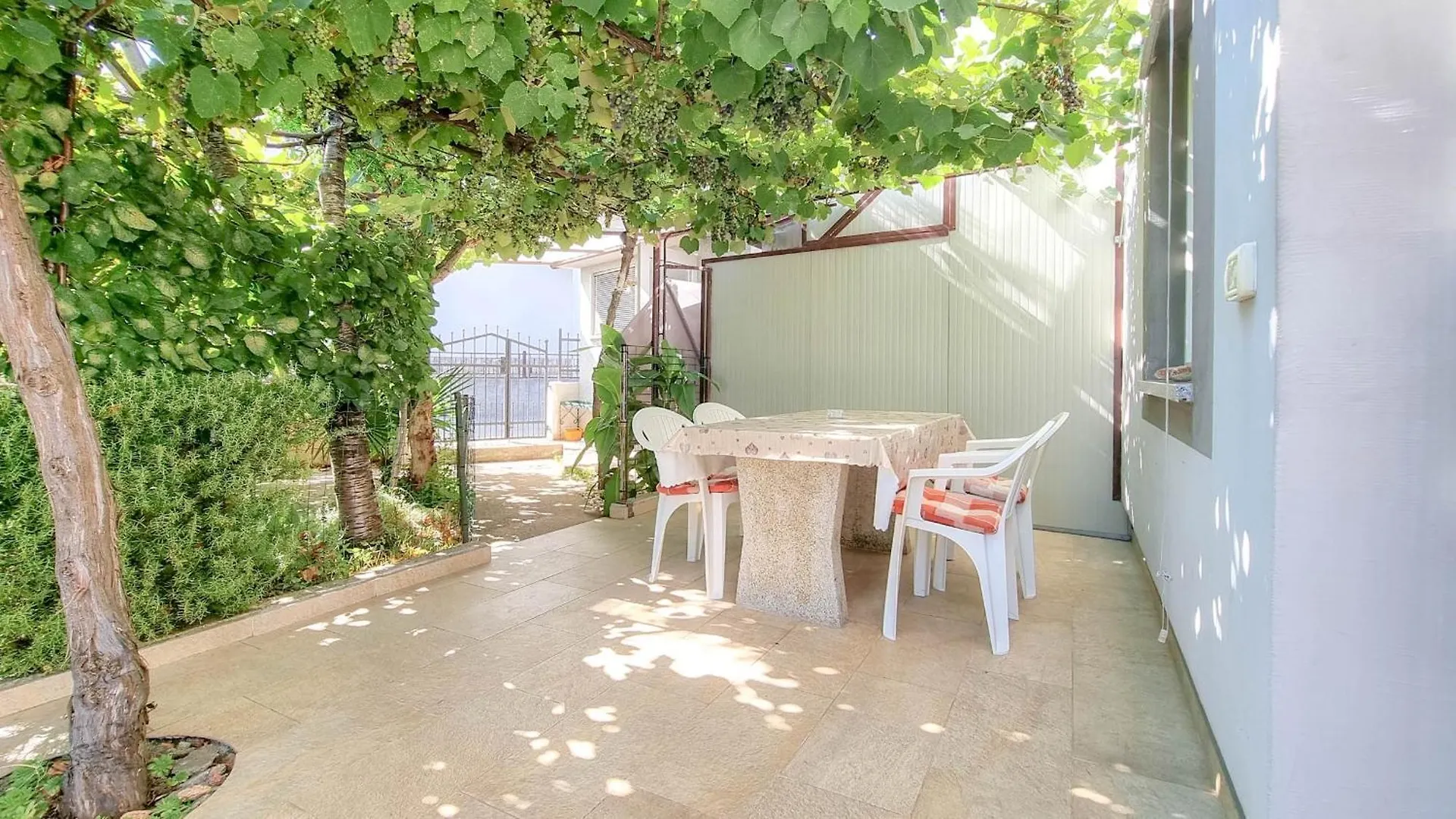 Pintar 1 Apartment Novigrad